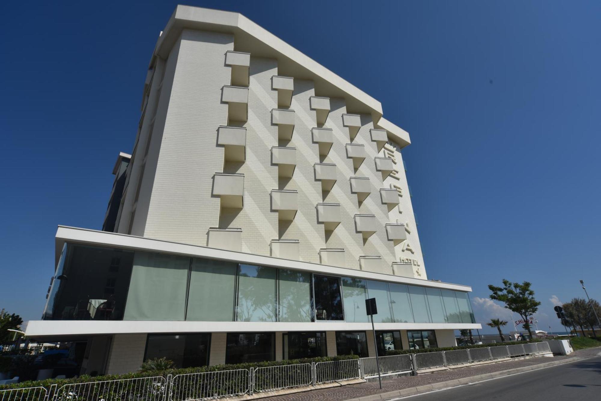 Hotel Regina Fronte Mare Rimini Extérieur photo